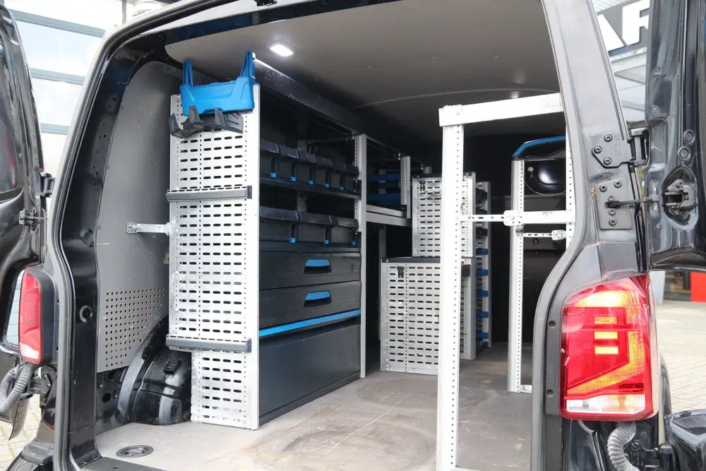 Volkswagen Transporter 2.0 TDI 150 uit 2022, foto 13