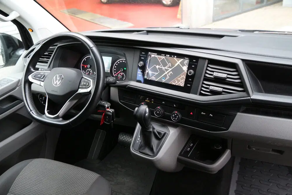 Volkswagen Transporter 2.0 TDI 150 uit 2022, foto 5