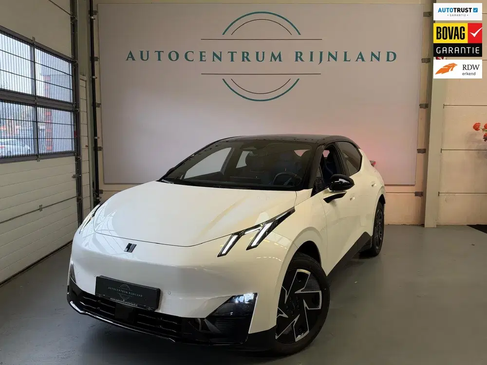 Lynk & Co 02 Core 66 kWh Stoelverwarming uit 2026