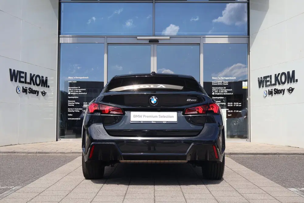 BMW 2-serie Coupé 220 M Sport Automaat uit 2025, foto 10