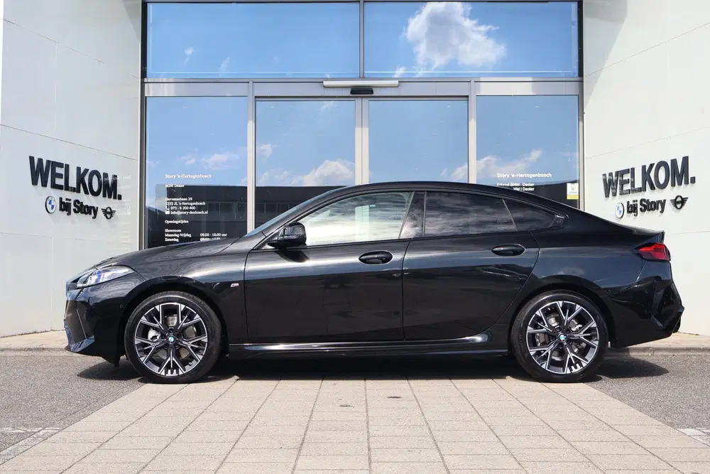 BMW 2-serie Coupé 220 M Sport Automaat uit 2025, foto 7