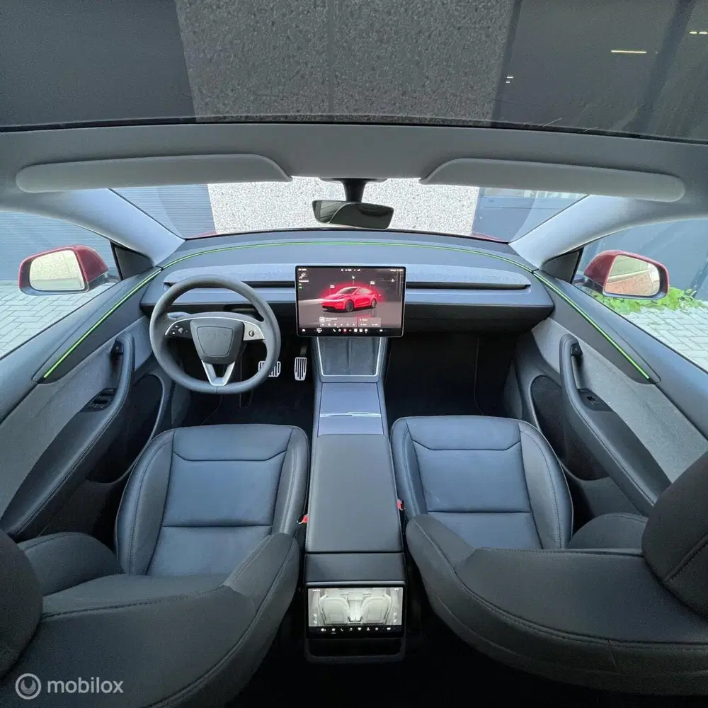 Tesla Model Y Juniper LFP PREMIUM + IAP + HW4 + SOH 98.9 uit 2025, foto 15