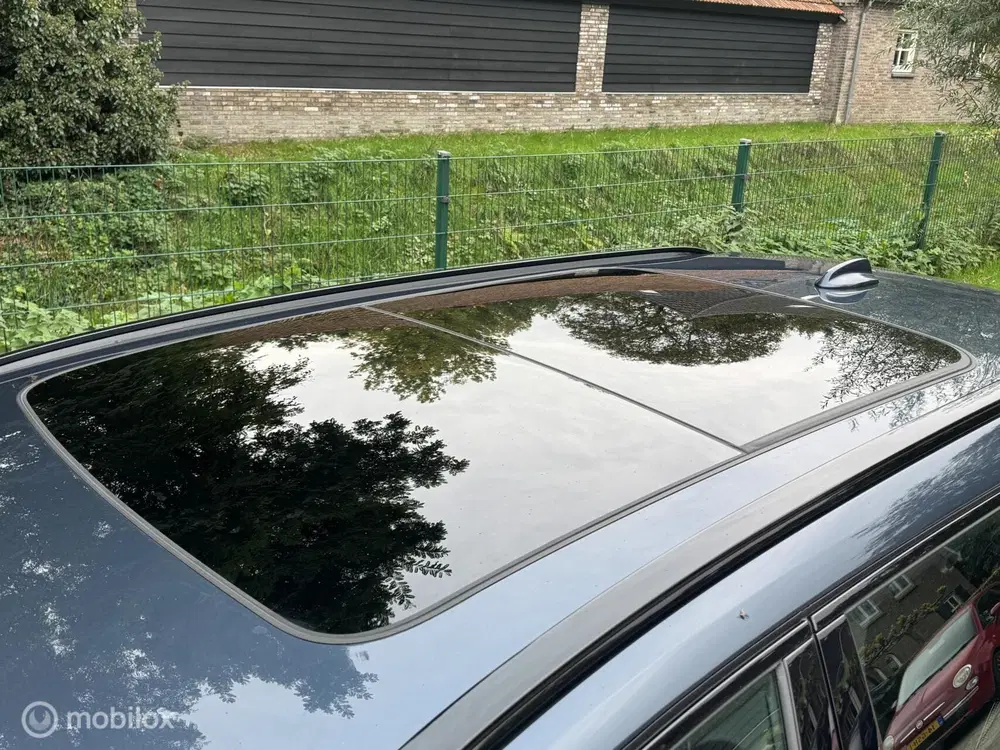 Volvo V90 2.0 T6 Plug-in hybrid AWD Plus Dark uit 2024, foto 11