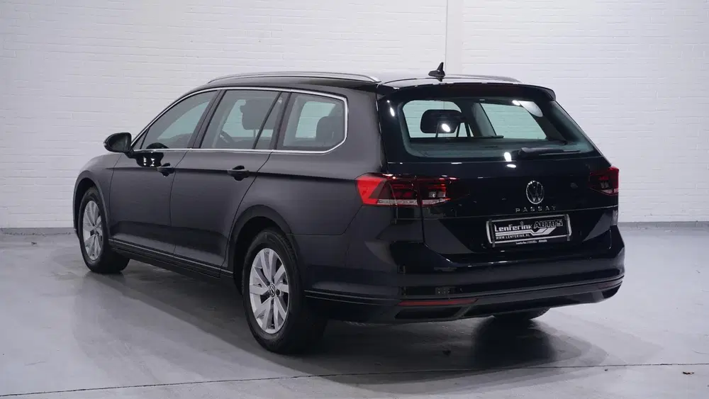 Volkswagen Passat 1.5 TSI Business Wegklapbare trekh uit 2022, foto 7