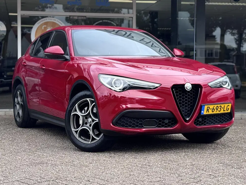 Alfa Romeo Stelvio 2.0 200pk Automaat AWD Sprint uit 2022, foto 3