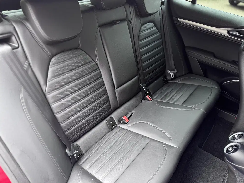 Alfa Romeo Stelvio 2.0 200pk Automaat AWD Sprint uit 2022, foto 8