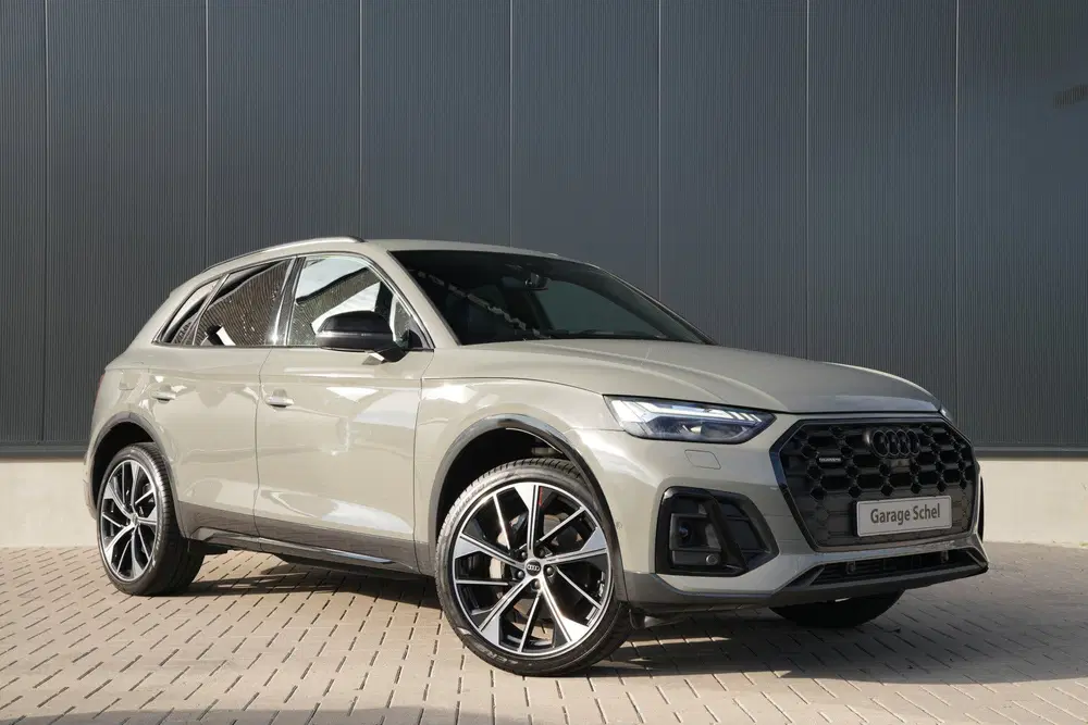 Audi Q5 55 TFSI e S Edition uit 2022, foto 6