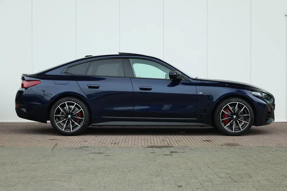 BMW 4-serie Coupé 420i M Sportpakket Pro uit 2026, foto 4