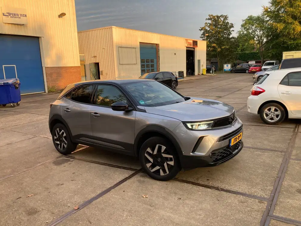 Opel Mokka 1.2 130pk Start uit 2024, foto 2