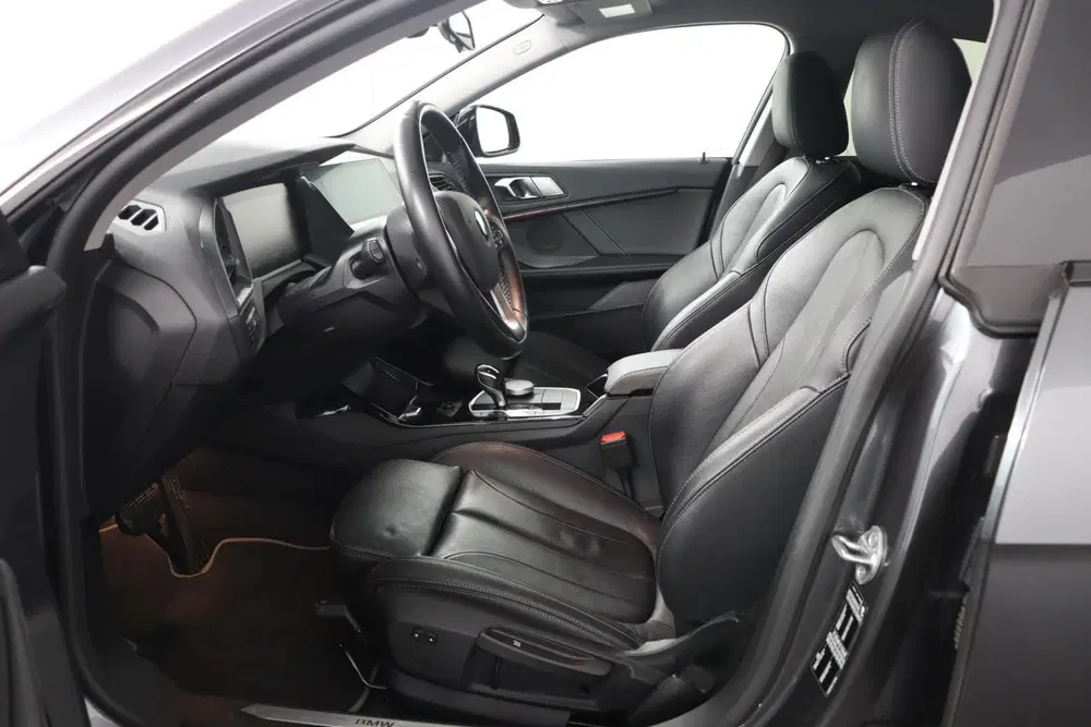BMW 2-serie Gran Coupé 218i High Executive uit 2021, foto 12