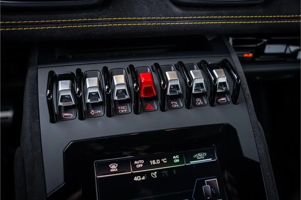 Lamborghini Huracán 5.2 V10 Tecnica RWD uit 2024, foto 15