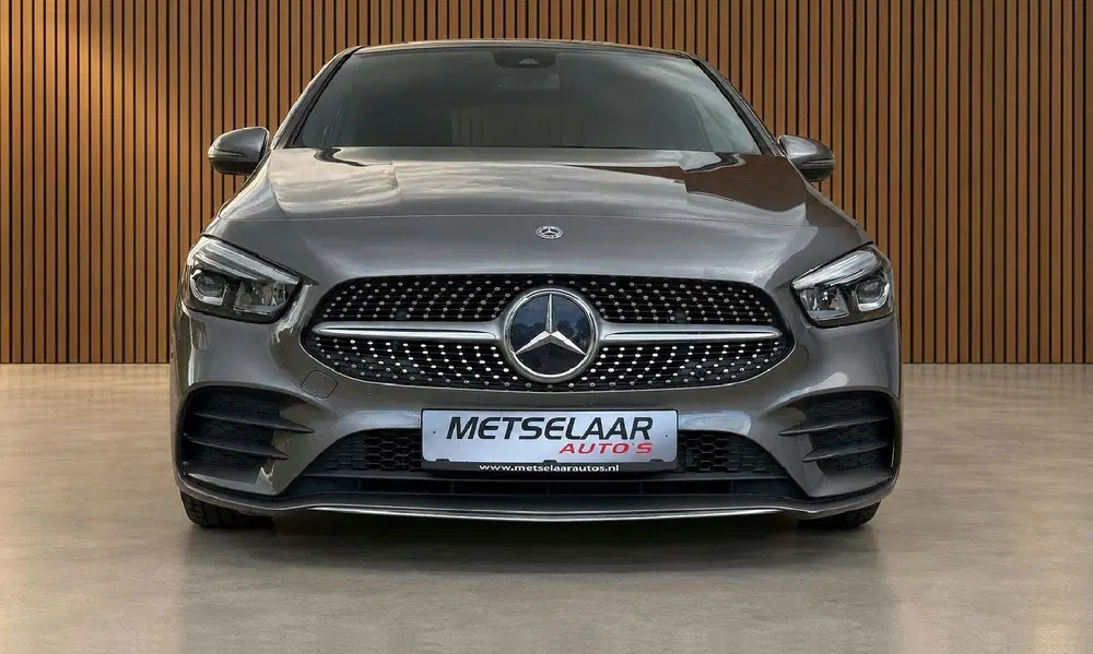 Mercedes-Benz B-Klasse Mercedes B-klasse 220 4MATIC Premium AMG S uit 2019, foto 7