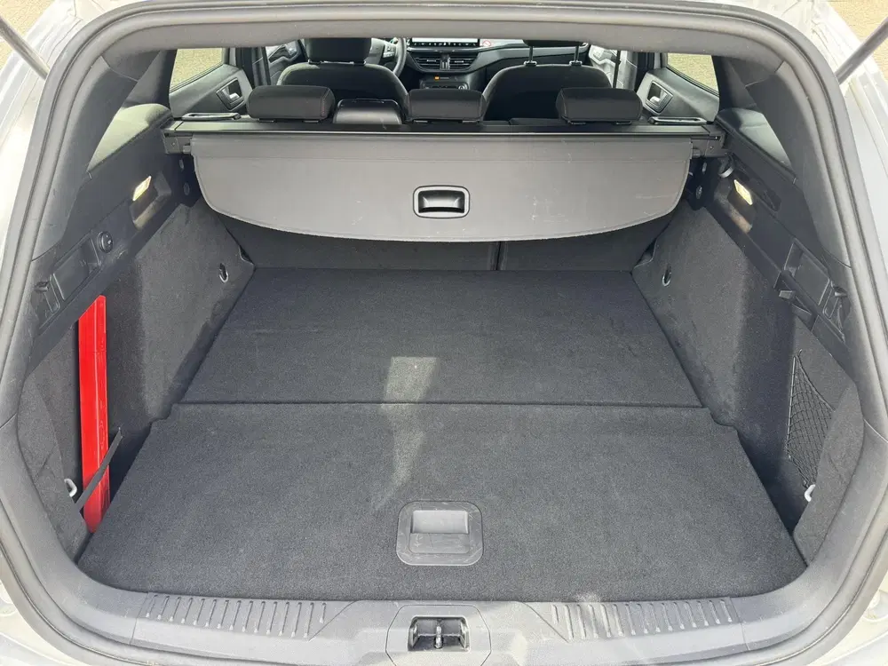 Ford Focus 1.0 EcoBoost Hybrid ST Line uit 2024, foto 10