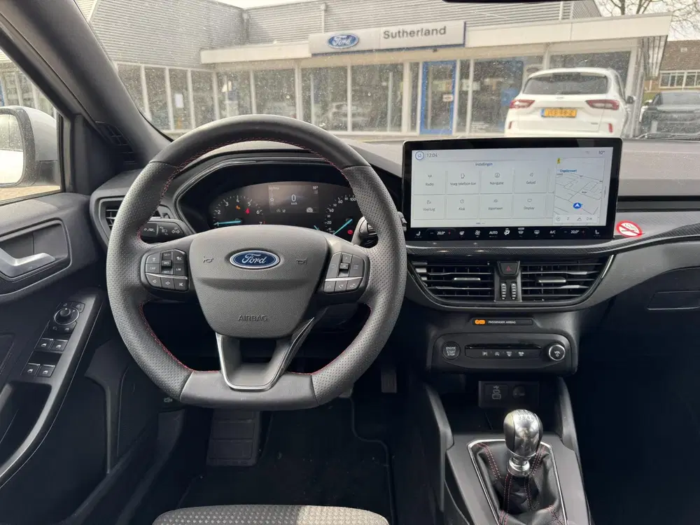 Ford Focus 1.0 EcoBoost Hybrid ST Line uit 2024, foto 12