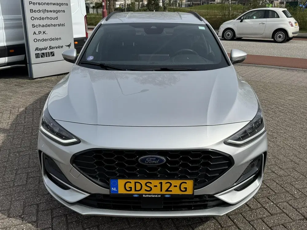 Ford Focus 1.0 EcoBoost Hybrid ST Line uit 2024, foto 2