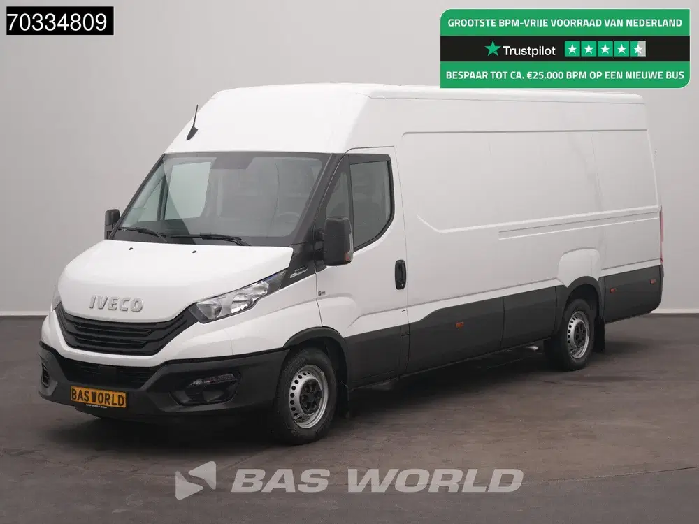 Iveco Daily Automaat 160PK L3H2 Airco Camera Parkeerse uit 2024
