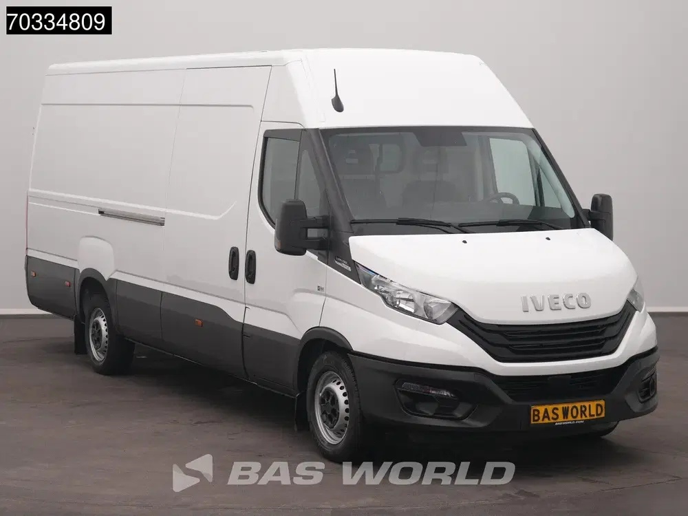 Iveco Daily Automaat 160PK L3H2 Airco Camera Parkeerse uit 2024, foto 5