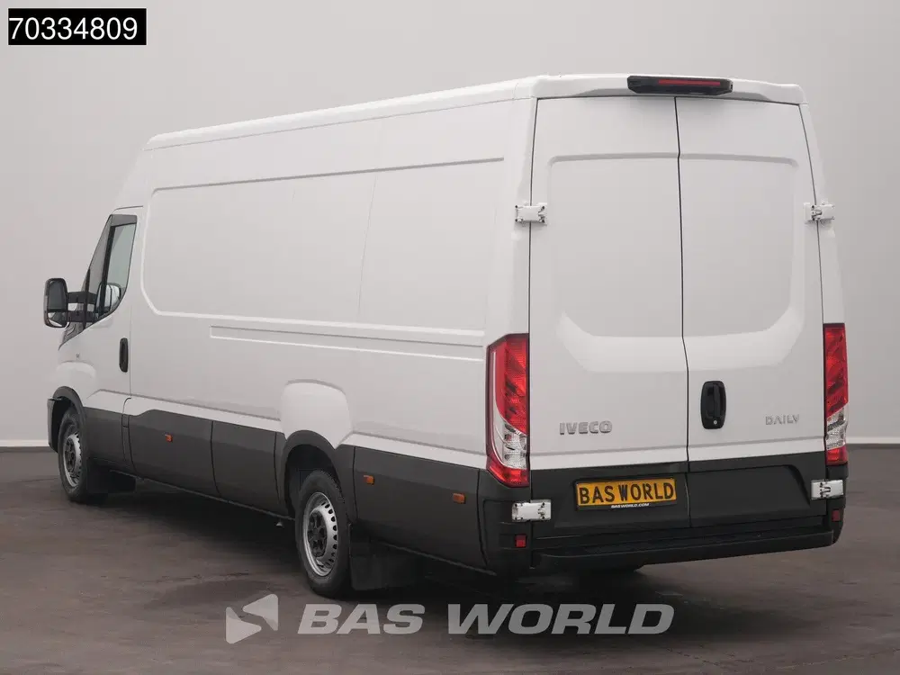 Iveco Daily Automaat 160PK L3H2 Airco Camera Parkeerse uit 2024, foto 6