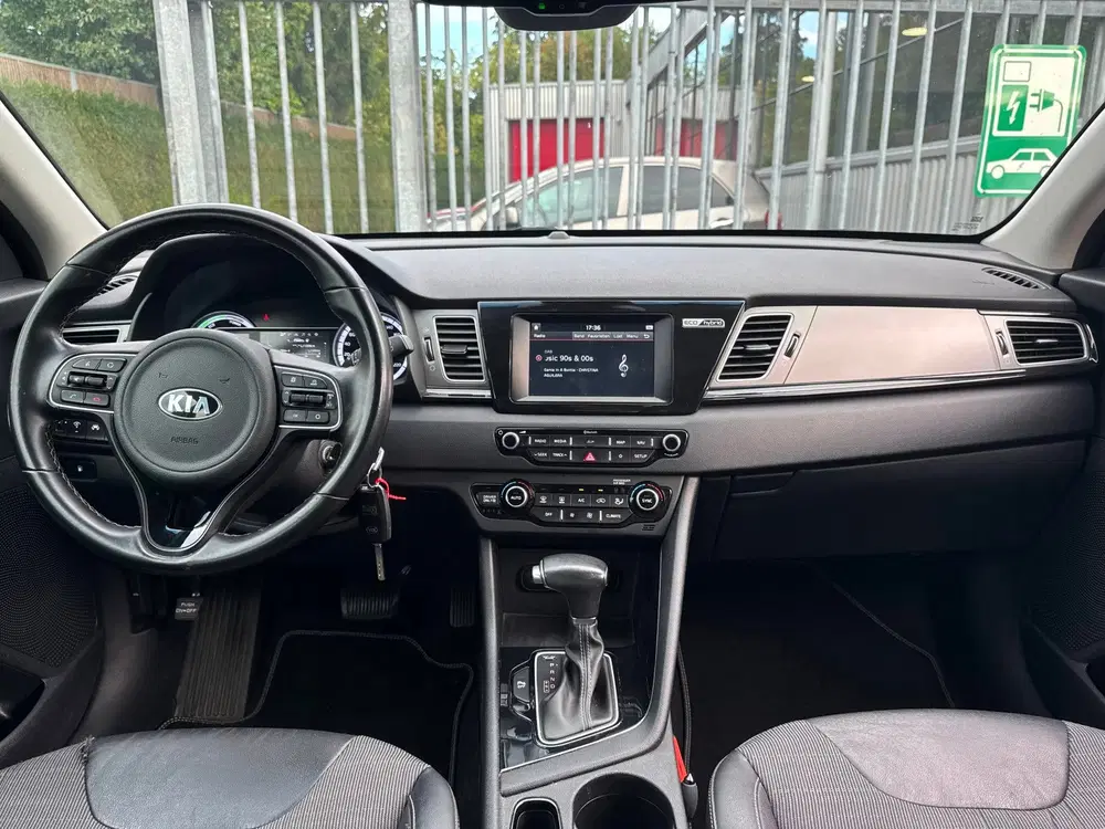Kia Niro 1.6 GDi Hybrid DynamicLine uit 2019, foto 11