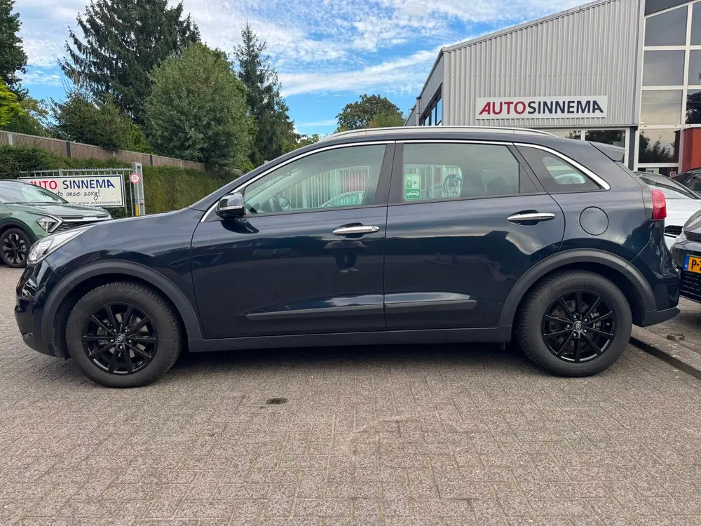 Kia Niro 1.6 GDi Hybrid DynamicLine uit 2019, foto 3