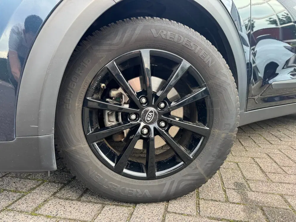 Kia Niro 1.6 GDi Hybrid DynamicLine uit 2019, foto 6