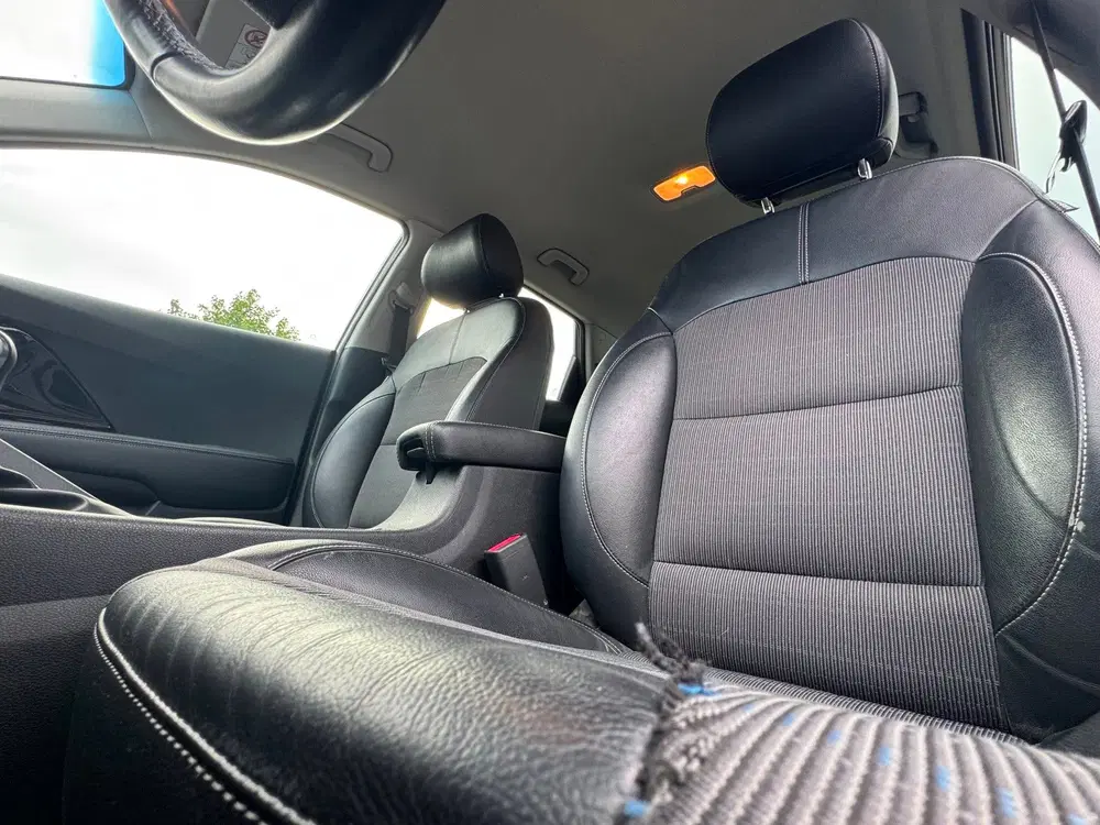 Kia Niro 1.6 GDi Hybrid DynamicLine uit 2019, foto 9
