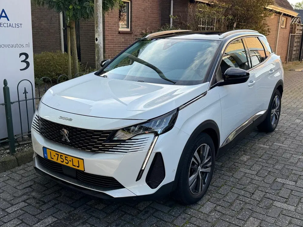 Peugeot 3008 1.2 PureTech Blue Lease Allure (bj 2021) uit 2021, foto 3