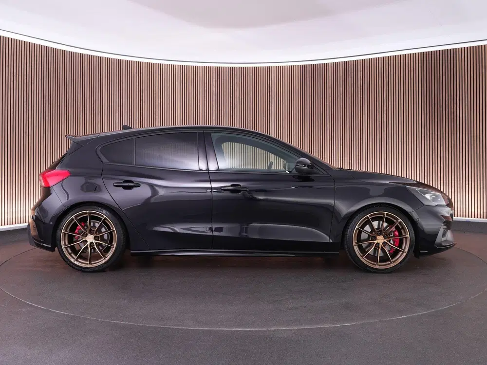 Ford Focus AUTOMAAT 2.3 280pk PERFORMANCE PACK uit 2022, foto 11