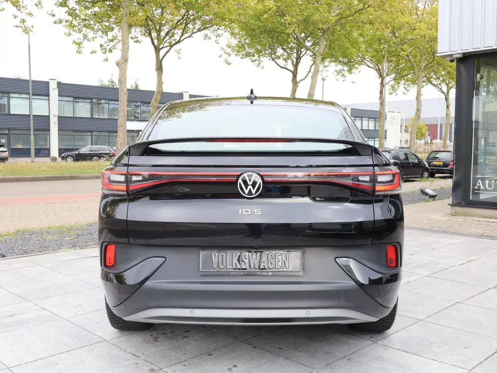Volkswagen ID.5 Pro Business 77 kWh 150KW uit 2023, foto 4