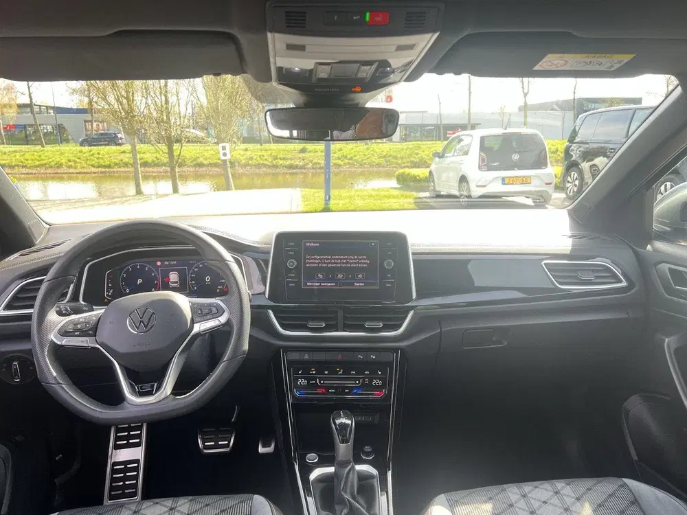 Volkswagen T-Roc 1.5 TSI R-Line uit 2025, foto 8