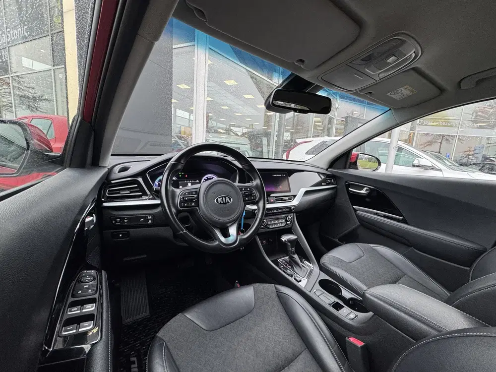 Kia Niro 1.6 GDi Hybrid DynamicLine Eerste Eigenaar uit 2020, foto 14