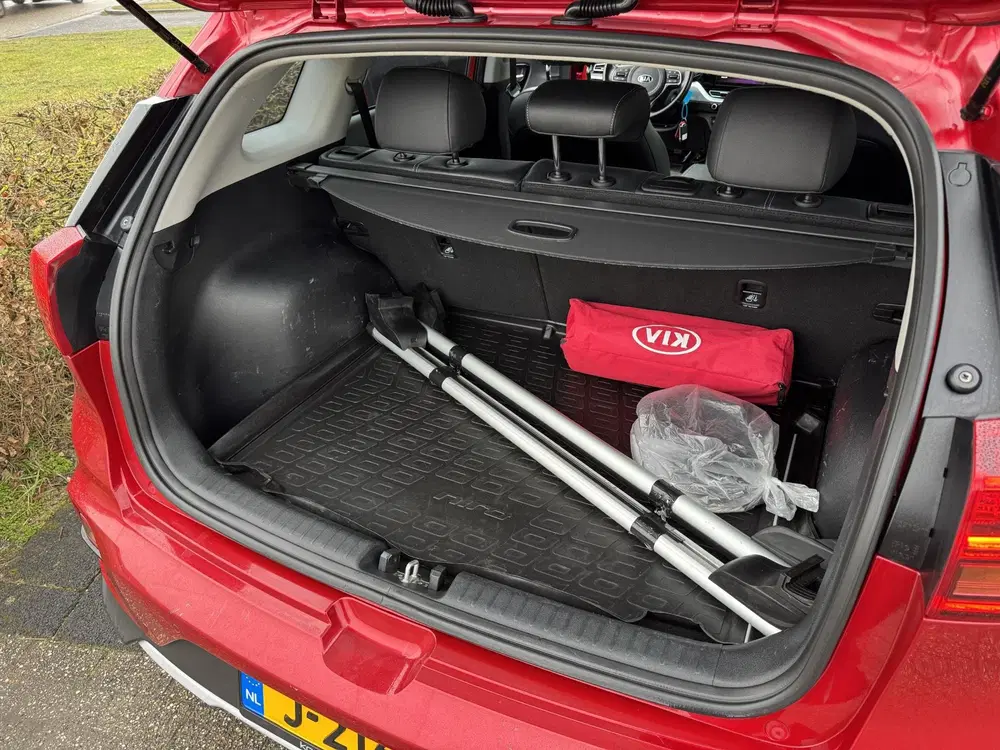 Kia Niro 1.6 GDi Hybrid DynamicLine Eerste Eigenaar uit 2020, foto 8