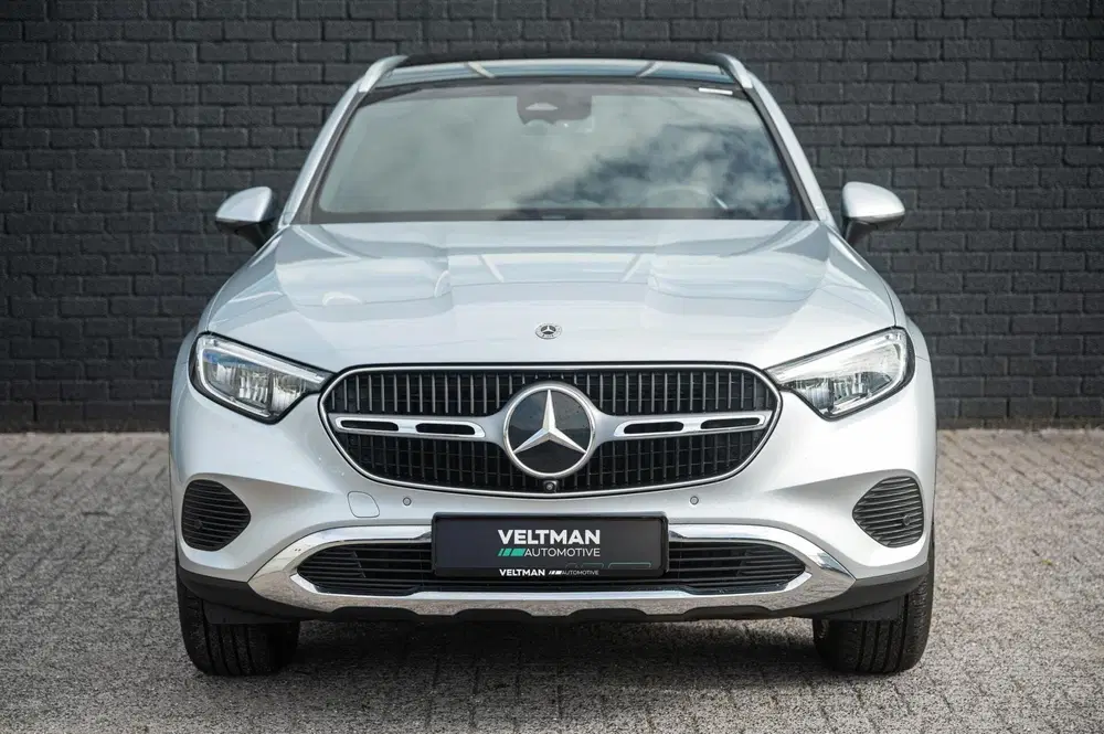 Mercedes-Benz GLC Mercedes GLC-klasse 300e 4MATIC Luxury Lin uit 2023, foto 10