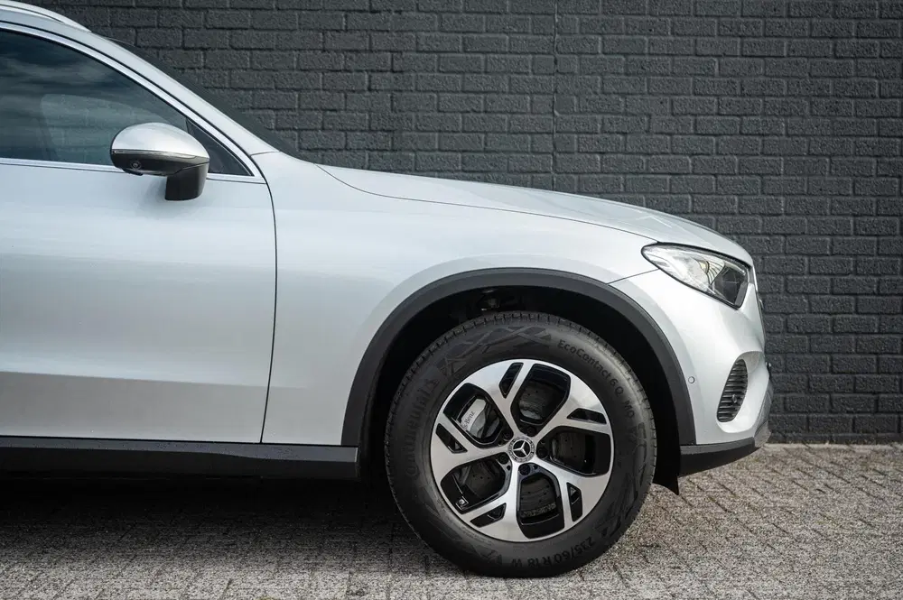 Mercedes-Benz GLC Mercedes GLC-klasse 300e 4MATIC Luxury Lin uit 2023, foto 9