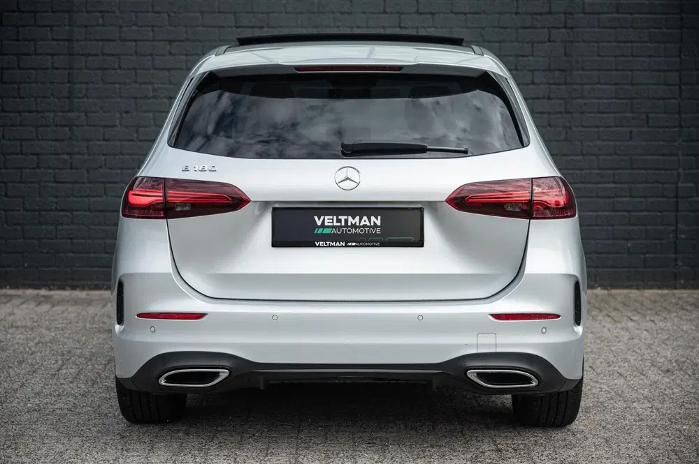 Mercedes-Benz B-Klasse Mercedes B-klasse 180 AMG LINE PANORAMADAK uit 2024, foto 10