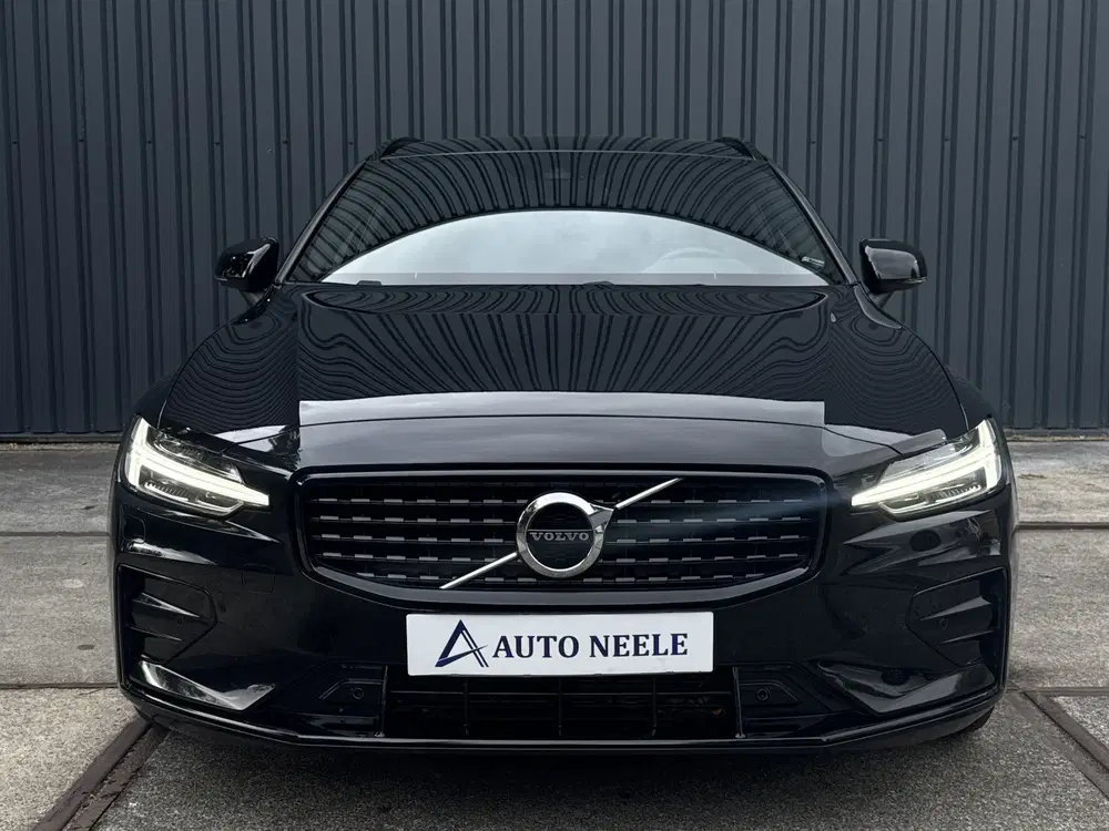 Volvo V60 2.0 B4 R-Design Trekhaak uit 2022, foto 10