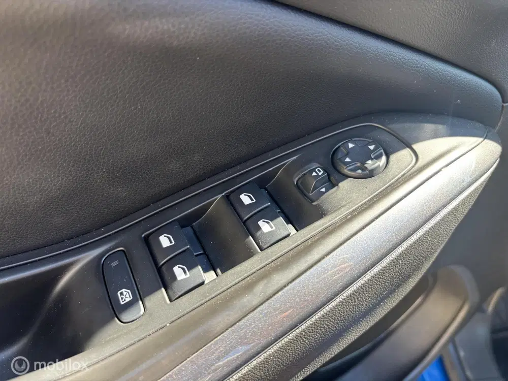 Opel Grandland 1.6T Hybrid4 Business Exe. AFN TREKHAAK BO uit 2020, foto 13