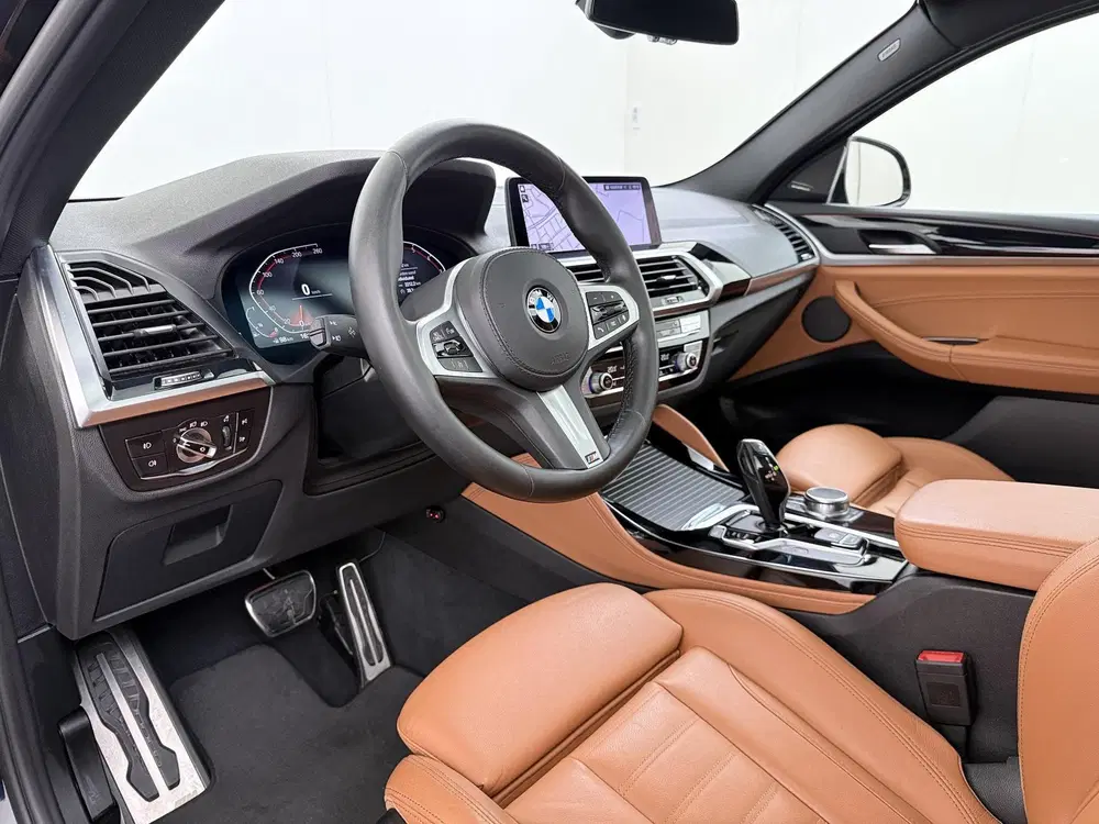 BMW X4 xDrive20i M Pakket uit 2021, foto 13