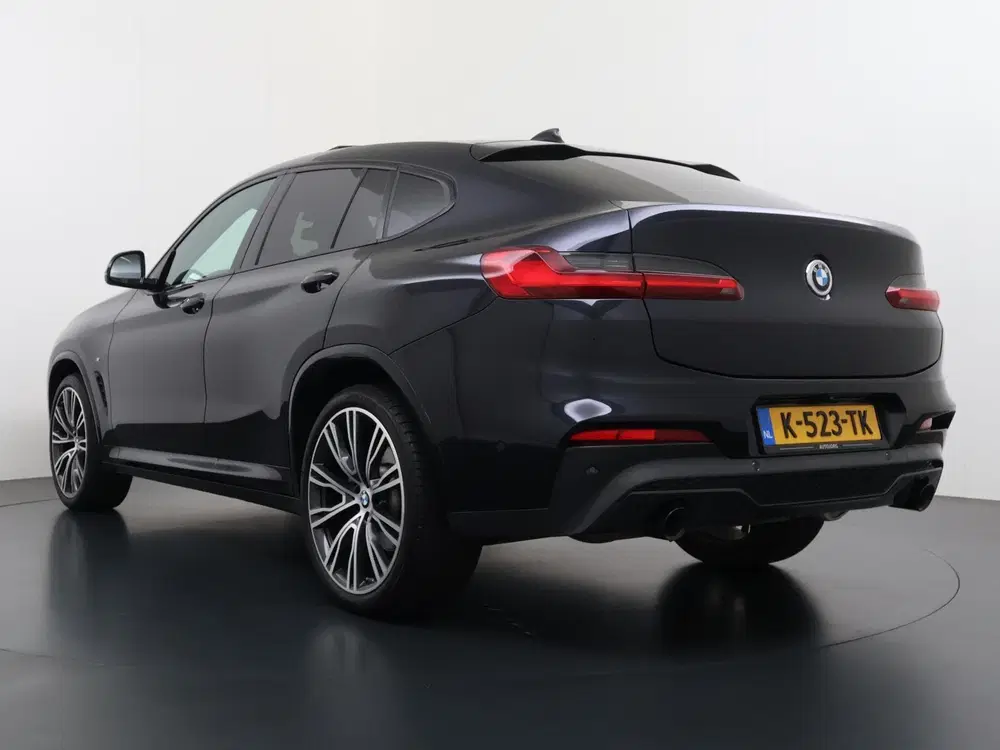 BMW X4 xDrive20i M Pakket uit 2021, foto 2