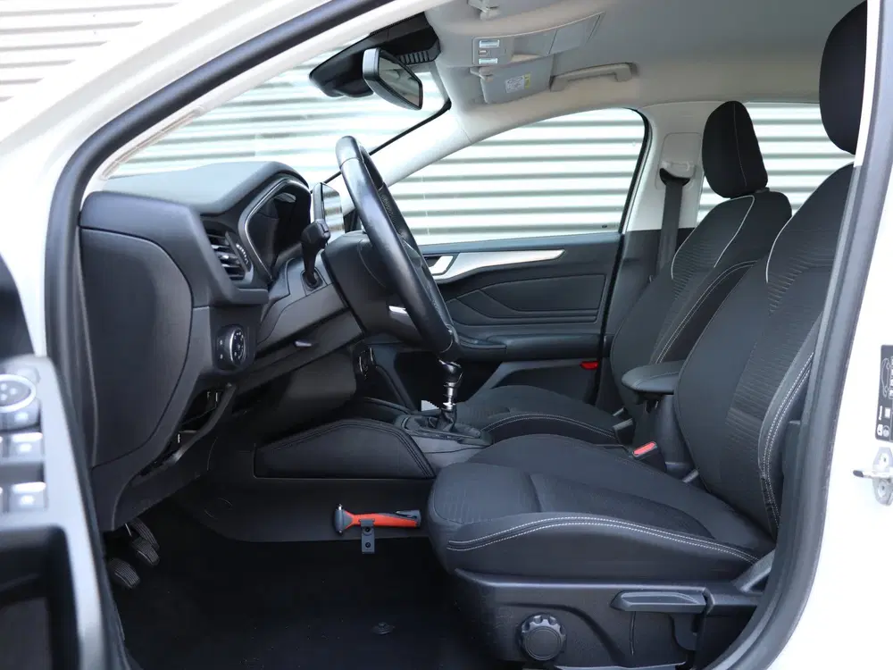 Ford Focus 1.5 EcoBoost Titanium Business *Dealeronde uit 2019, foto 5