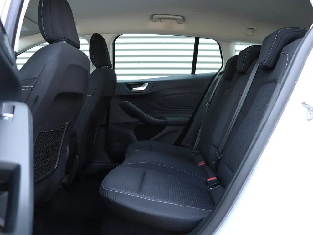Ford Focus 1.5 EcoBoost Titanium Business *Dealeronde uit 2019, foto 6