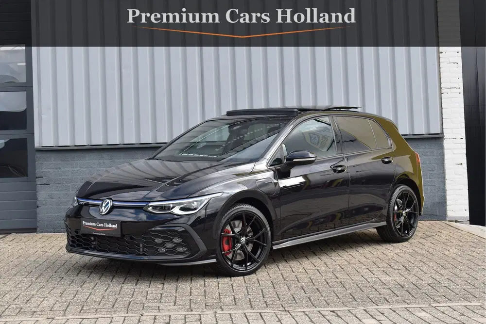 Volkswagen Golf 1.4 eHybrid GTE 245 Pk Pano Navi Camera IQ uit 2022