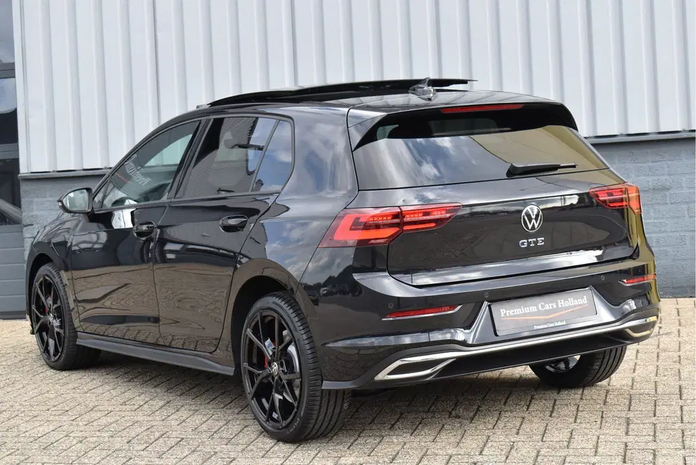 Volkswagen Golf 1.4 eHybrid GTE 245 Pk Pano Navi Camera IQ uit 2022, foto 3