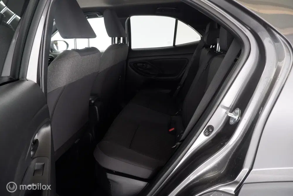 Toyota Yaris Cross 1.5 Hybrid 115 led uit 2025, foto 12