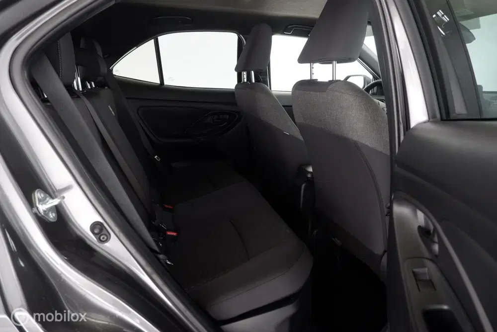 Toyota Yaris Cross 1.5 Hybrid 115 led uit 2025, foto 13