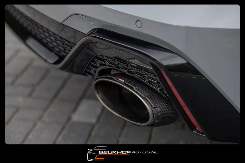 Audi RS6 4.0 TFSI Akrapovic Pano Trekhaak Ceramic 7 uit 2021, foto 5