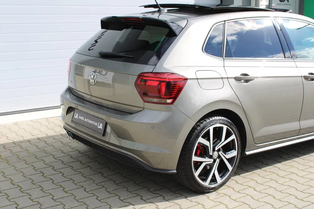Volkswagen Polo 2.0 TSI GTI uit 2020, foto 8
