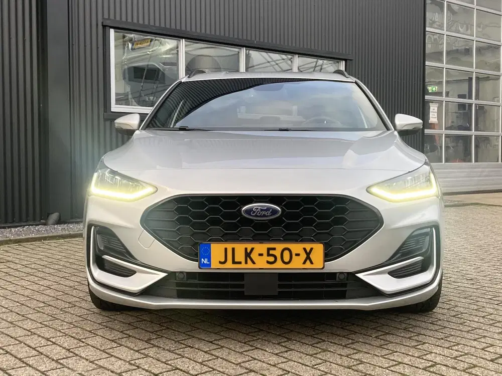 Ford Focus 1.0 EcoBoost Hybrid 125 pk ST Line Wagon S uit 2023, foto 3
