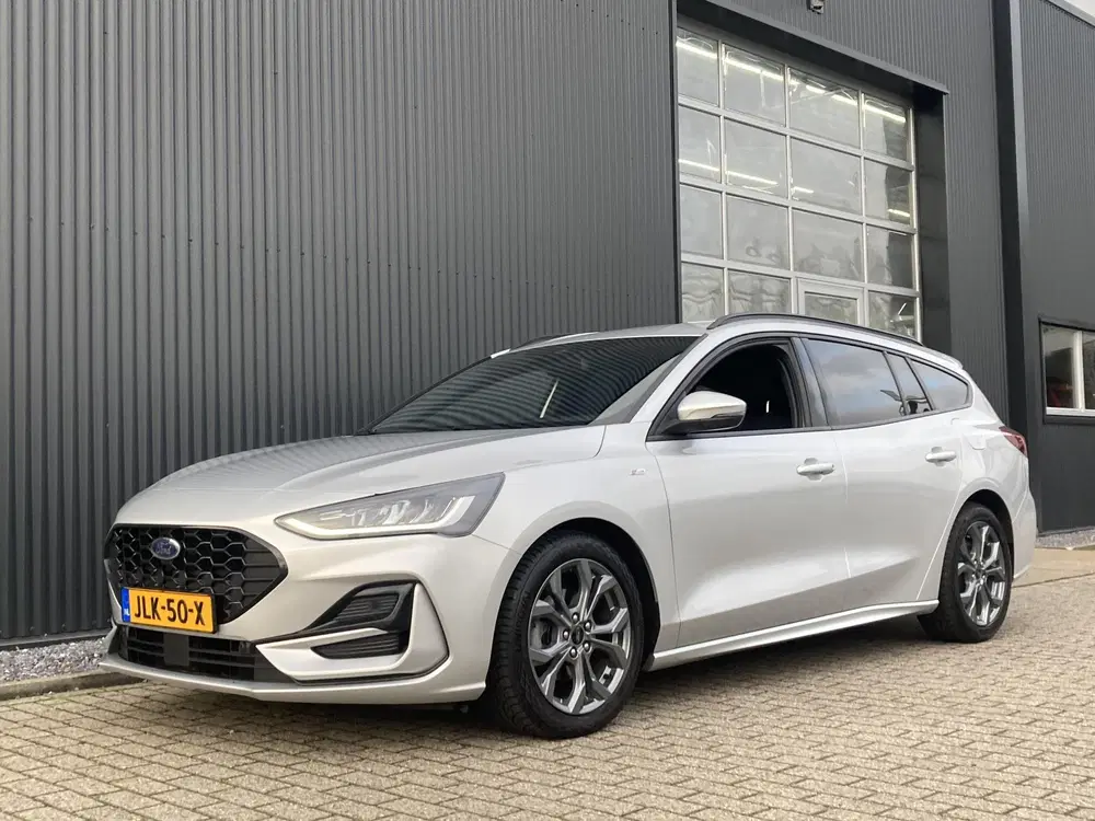 Ford Focus 1.0 EcoBoost Hybrid 125 pk ST Line Wagon S uit 2023, foto 4