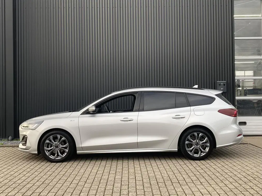 Ford Focus 1.0 EcoBoost Hybrid 125 pk ST Line Wagon S uit 2023, foto 5